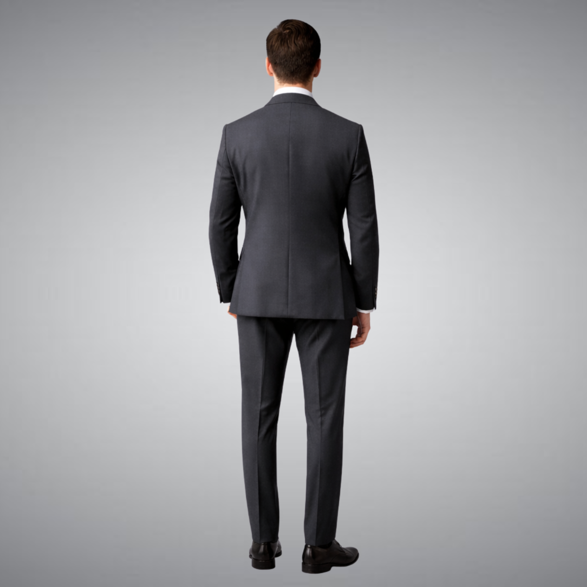 Men's dark gray 3 piece suit 